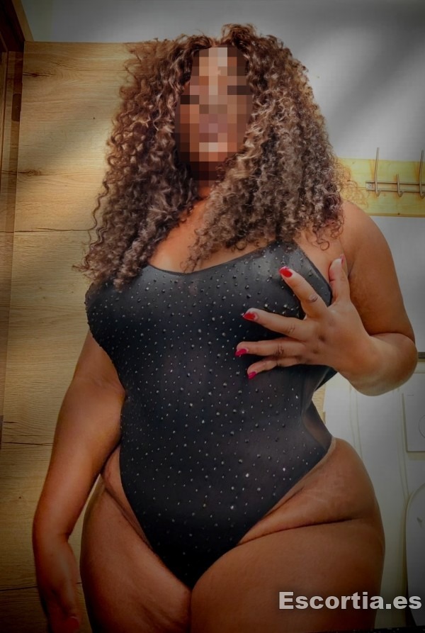 Mia photo 6