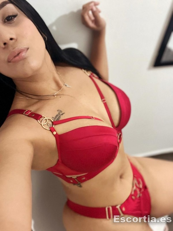 Kiara photo 2