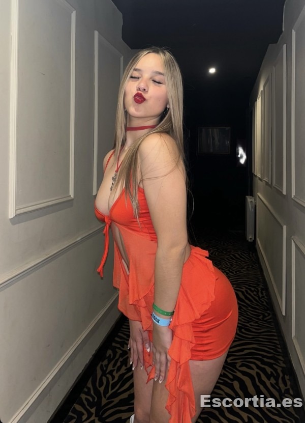 Valentina photo 3