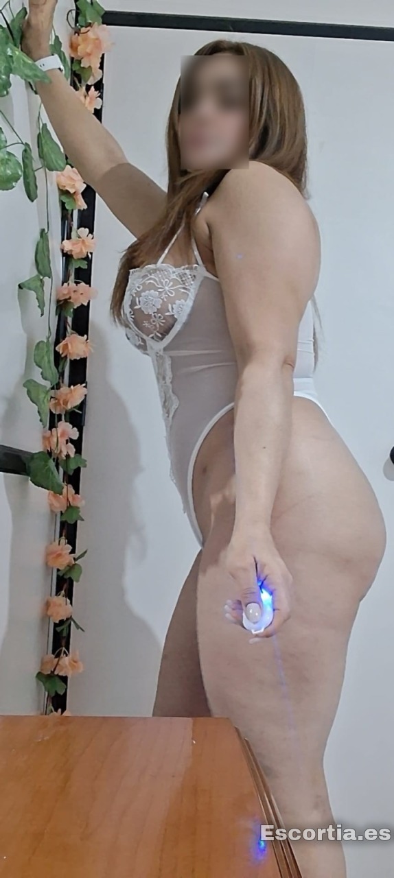 Laura photo 5