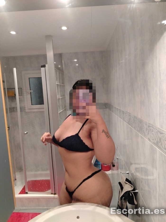 Puta latina 23 photo 3