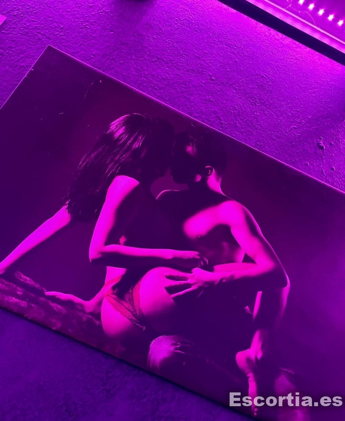 Señorita latina 22 escort Murcia