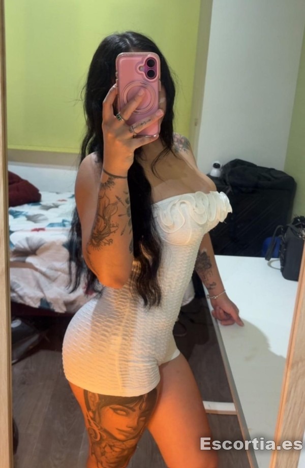 Escort latina 26 photo 3