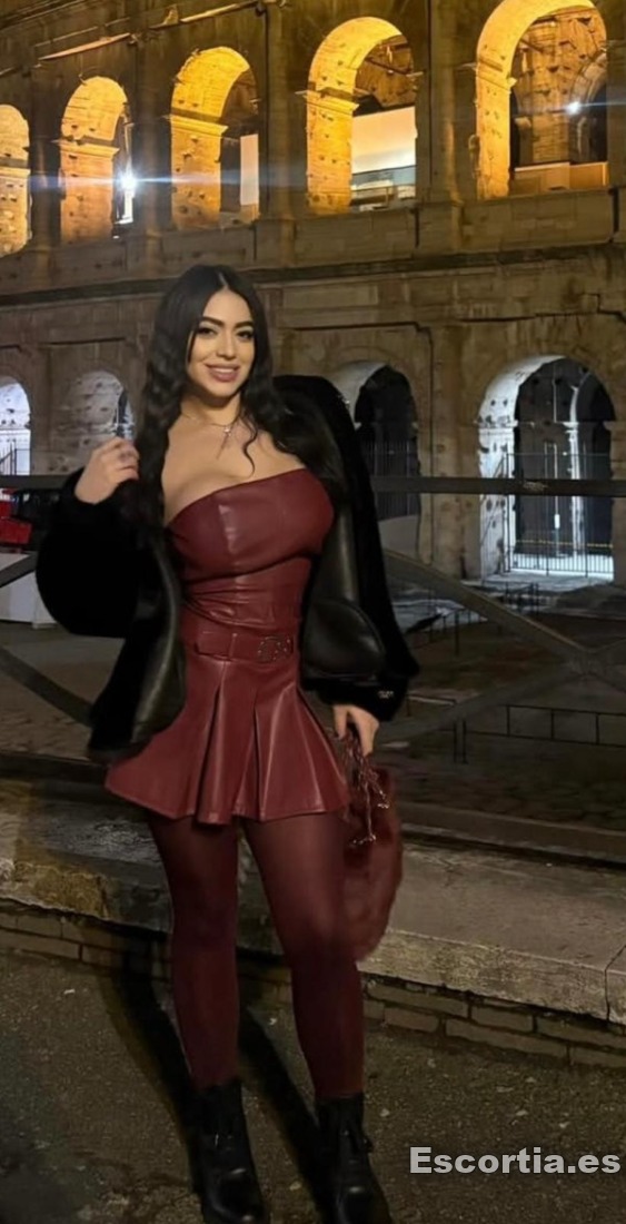 Escort latina 26 photo 5