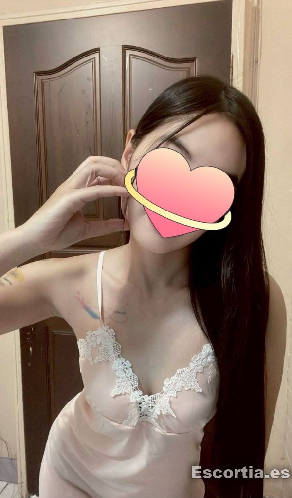 Señorita asiatica 25 escort Murcia
