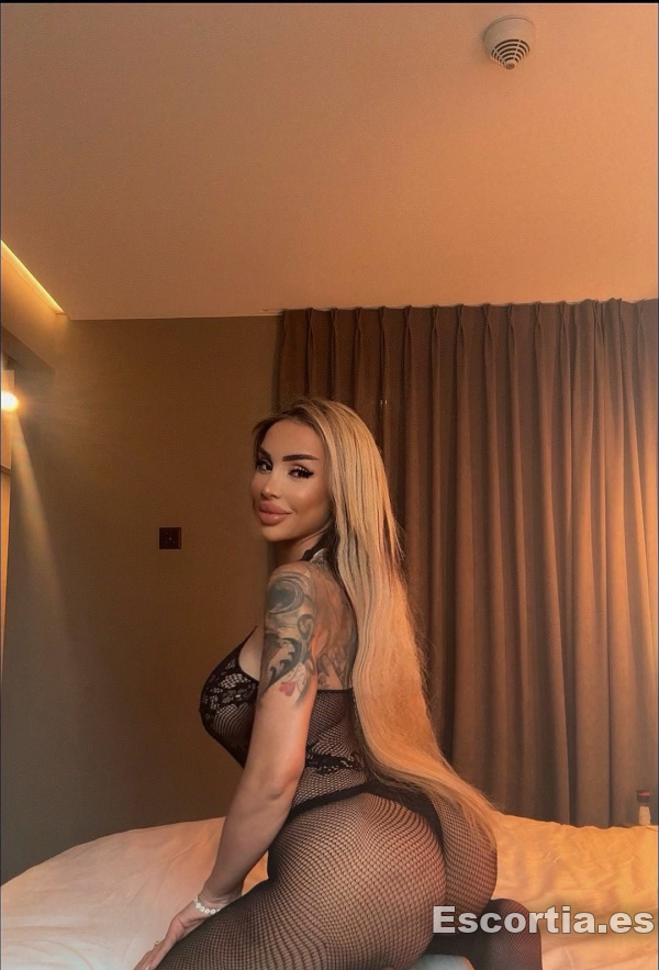 Señorita 25 photo 5