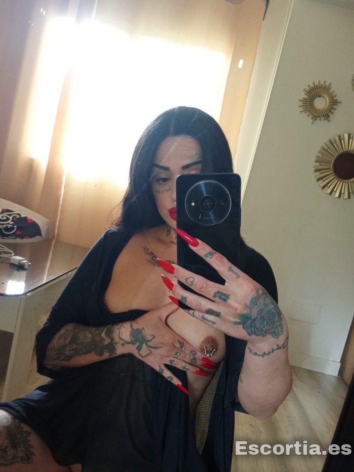 Señorita brasileña 24 escort Madrid
