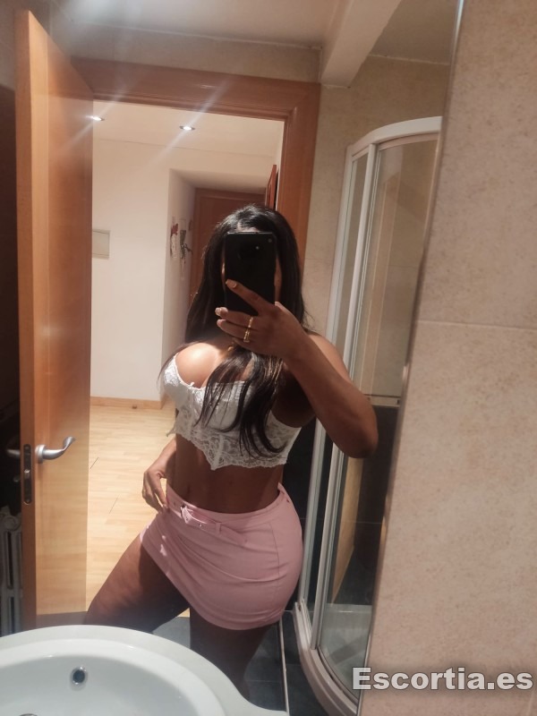 Señorita latina 35 escort Zaragoza