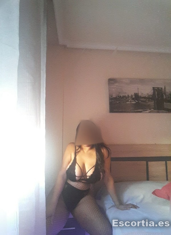 Pamela photo 2