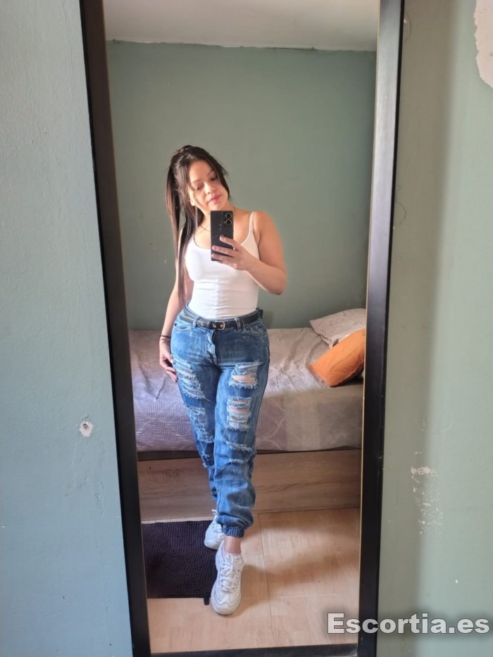 Puta latina 26 escort Madrid