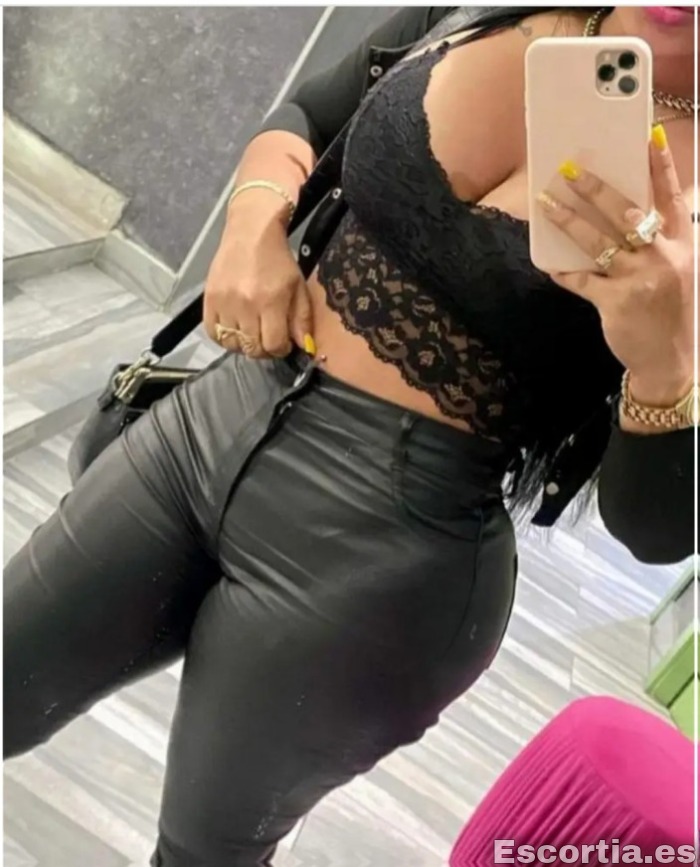 Inés escort Madrid