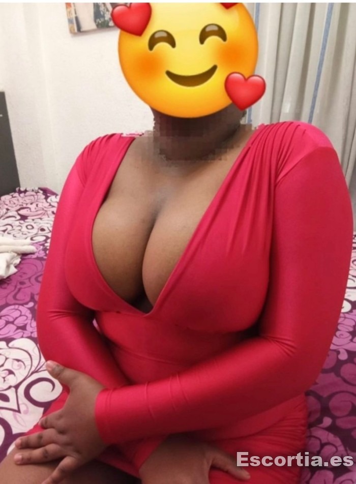 Escort latina 25 photo 4