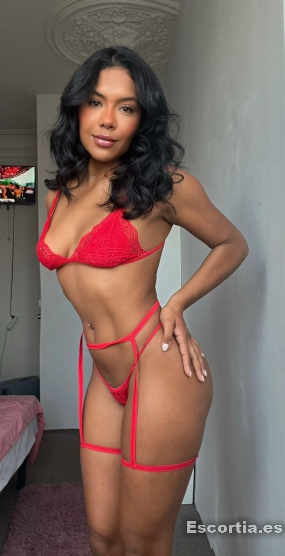 Señorita brasileña 24 photo 3