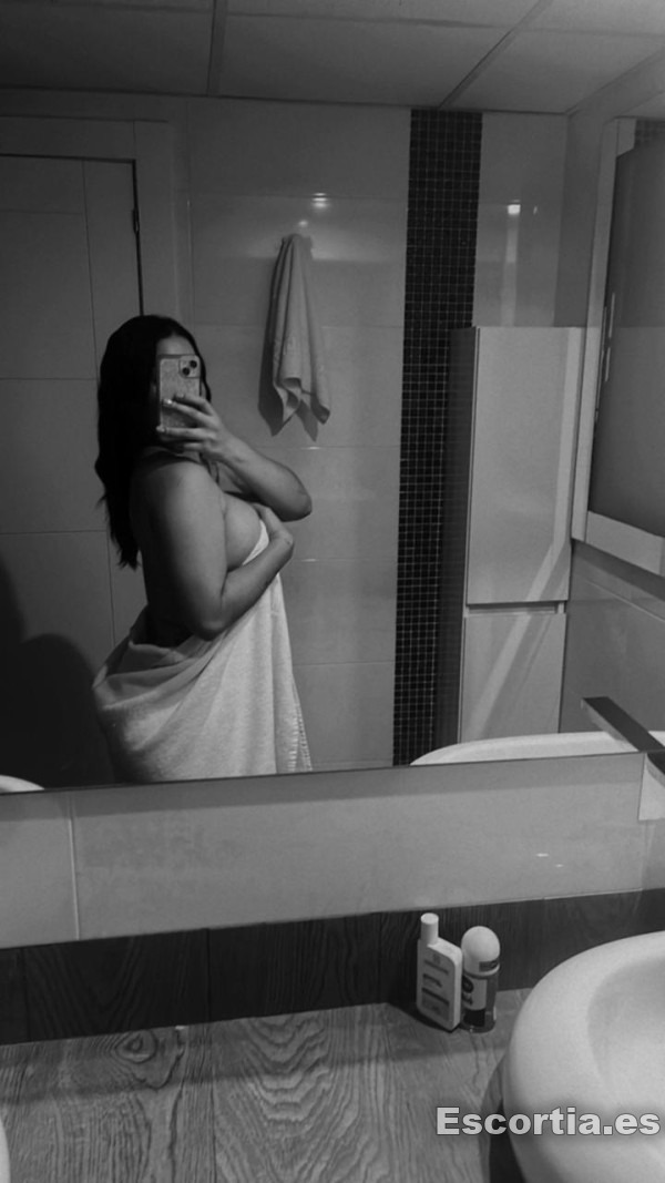 Ximena photo 3