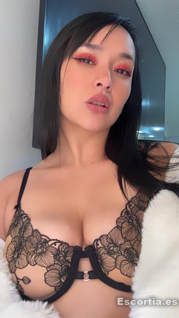 Señorita latina 27 escort Granada