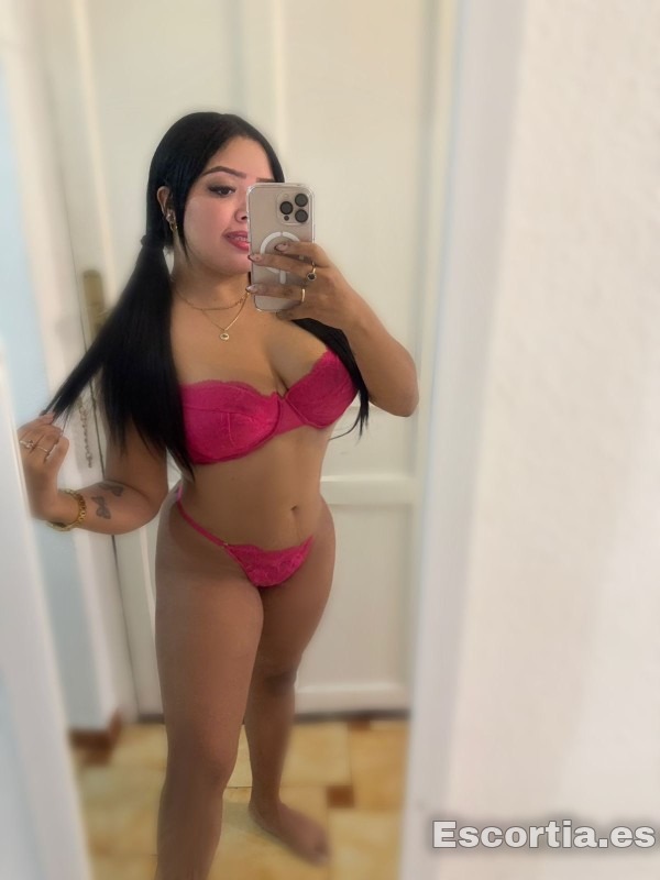 Karol escort Valladolid