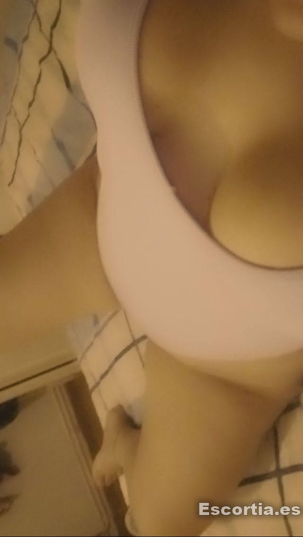Señorita española 30 escort Madrid