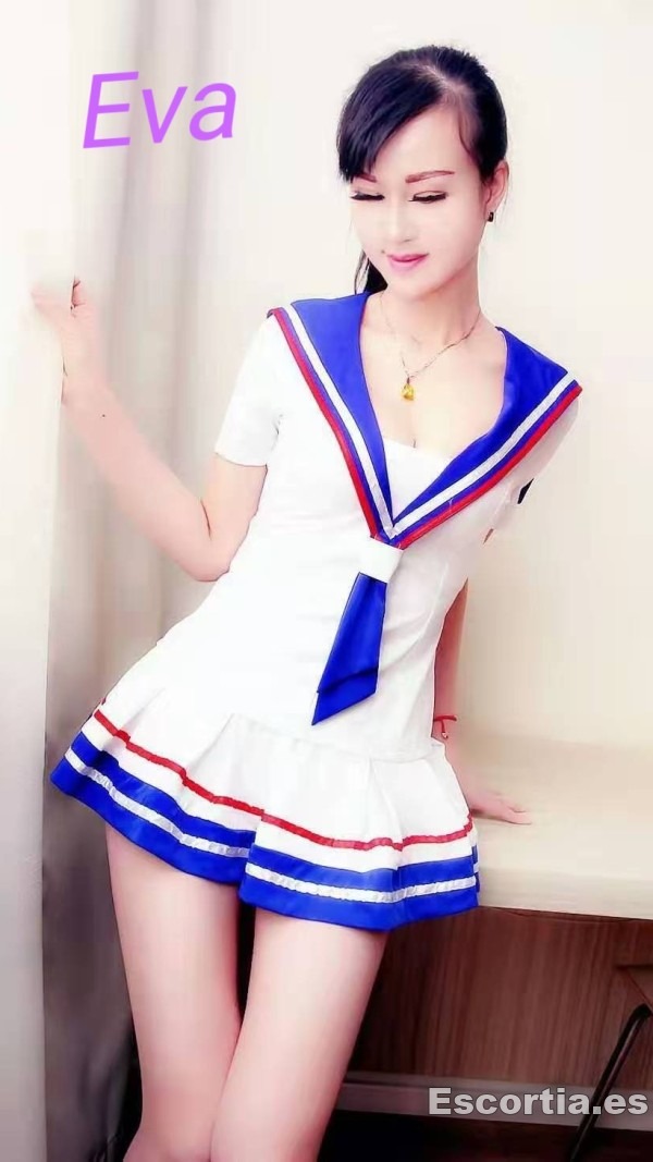 Señorita asiatica 25 photo 2