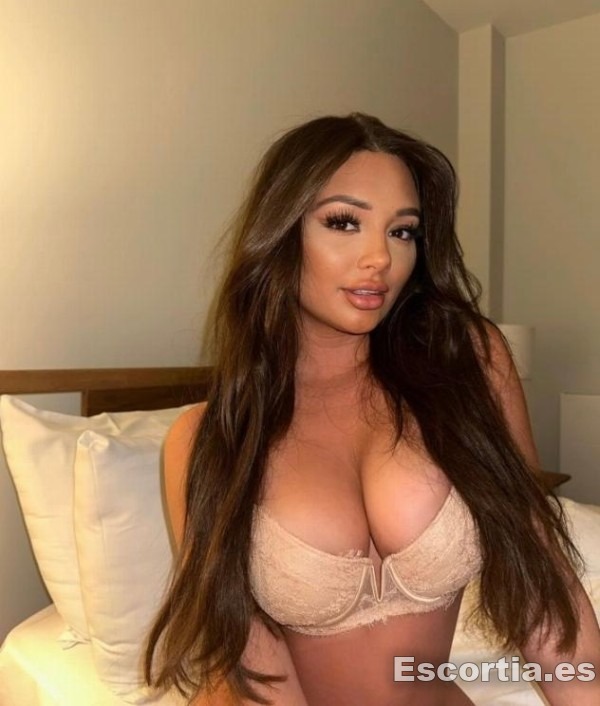 Señorita 25 photo 3