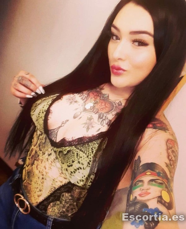 Megan photo 6