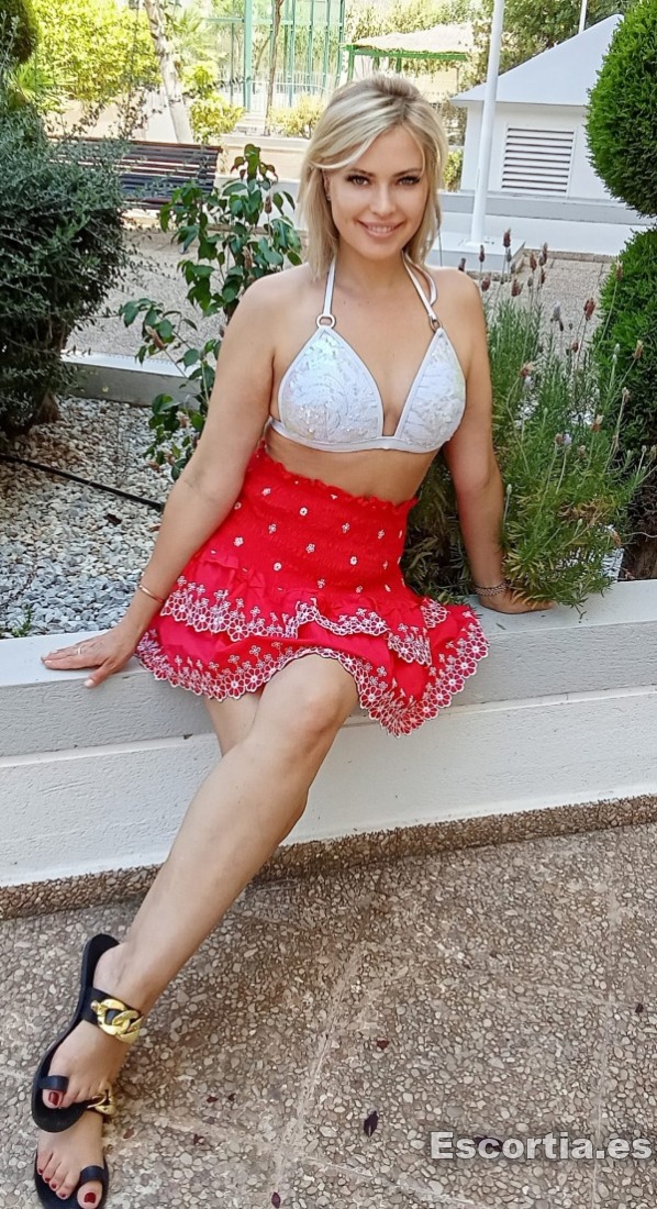 Mila photo 7