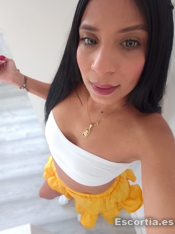 Débora escort Sevilla