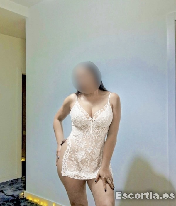 Romina escort Madrid