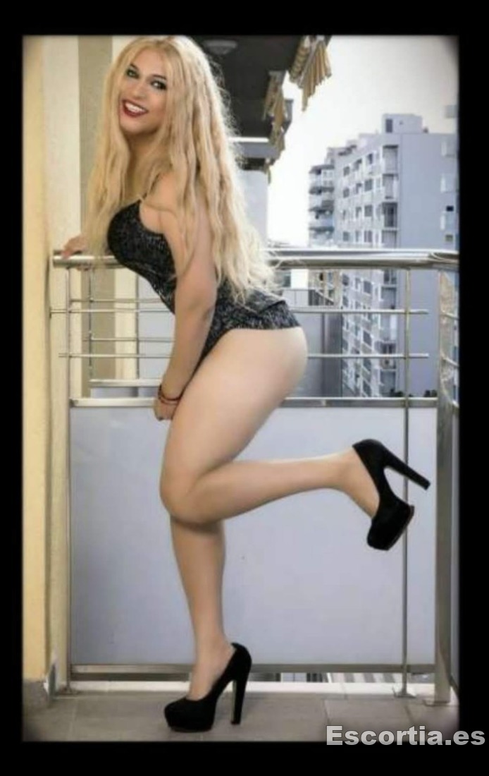Nikol photo 5
