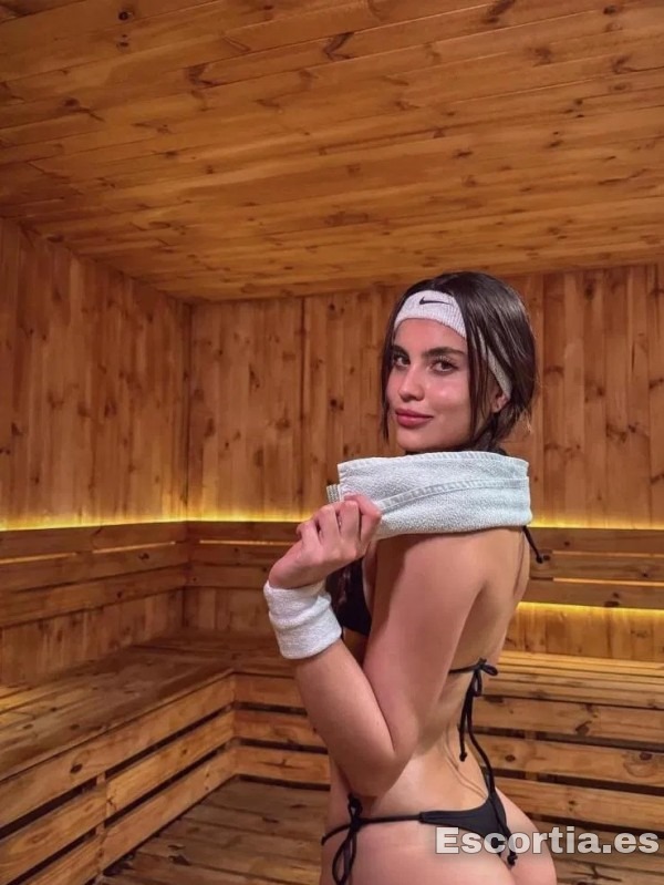 Señorita latina 24 photo 3