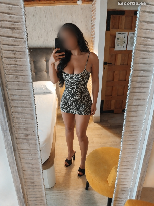 Escort latina 24 escort Madrid