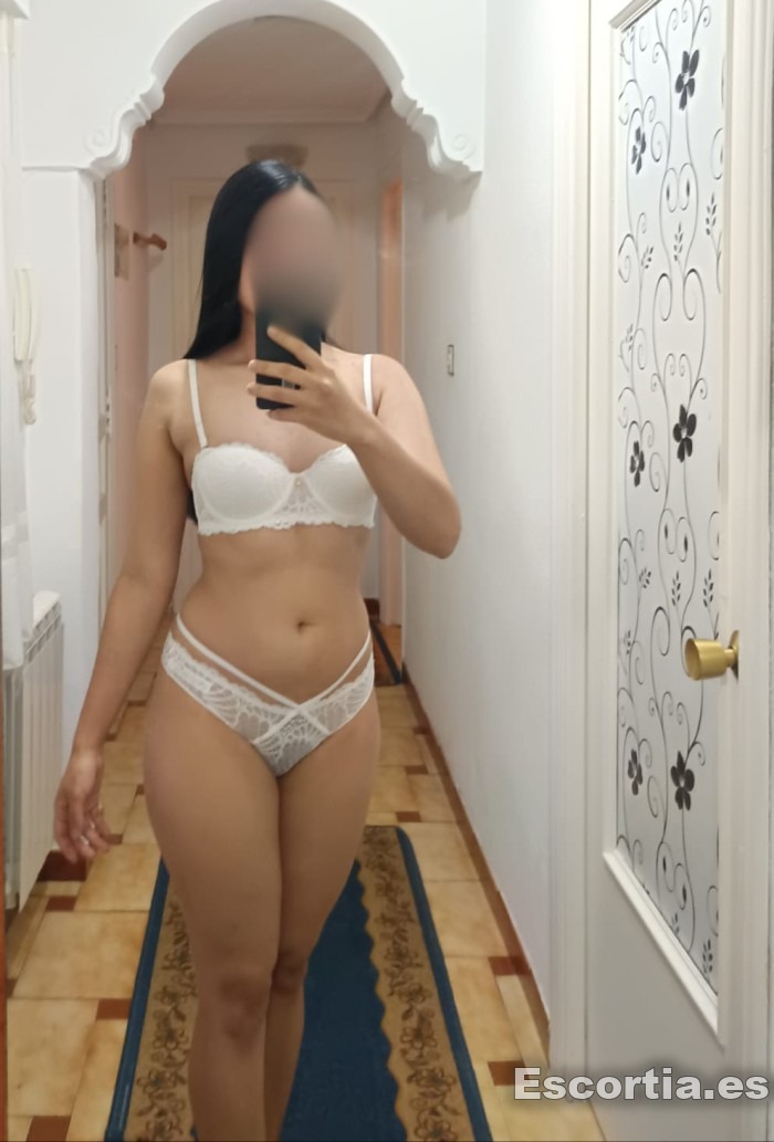 Paola escort Valladolid
