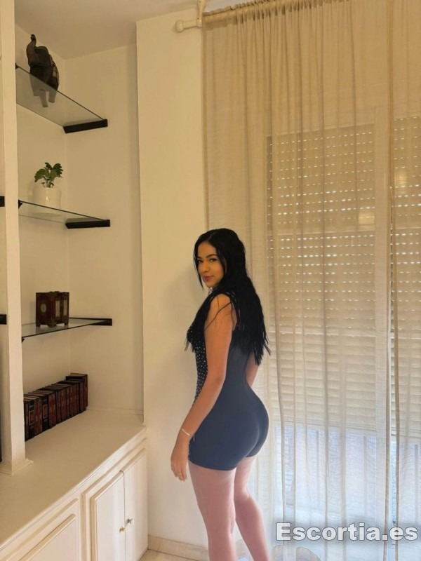 Alejandra photo 3