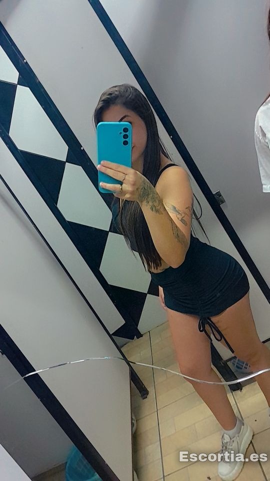 Señorita latina 22 escort Granada