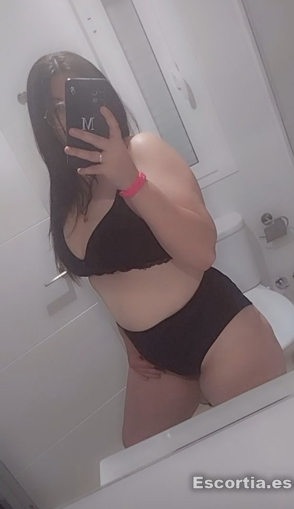 Puta española 28 escort Sevilla