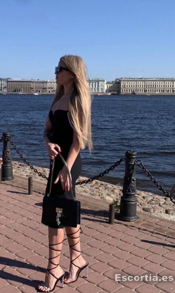 Milana photo 4