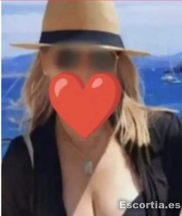 Puta venezolana 38 photo 2