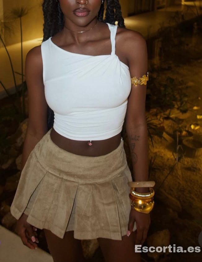 Camila escort Murcia