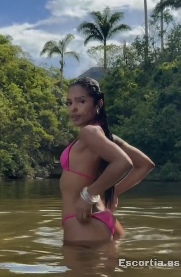 Señorita colombiana 25 escort Murcia