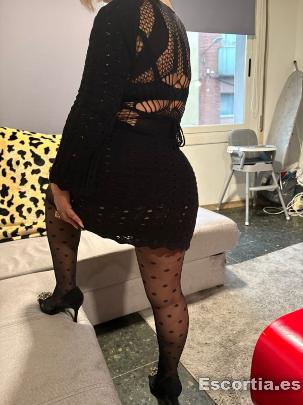 Escort latina 40 photo 8