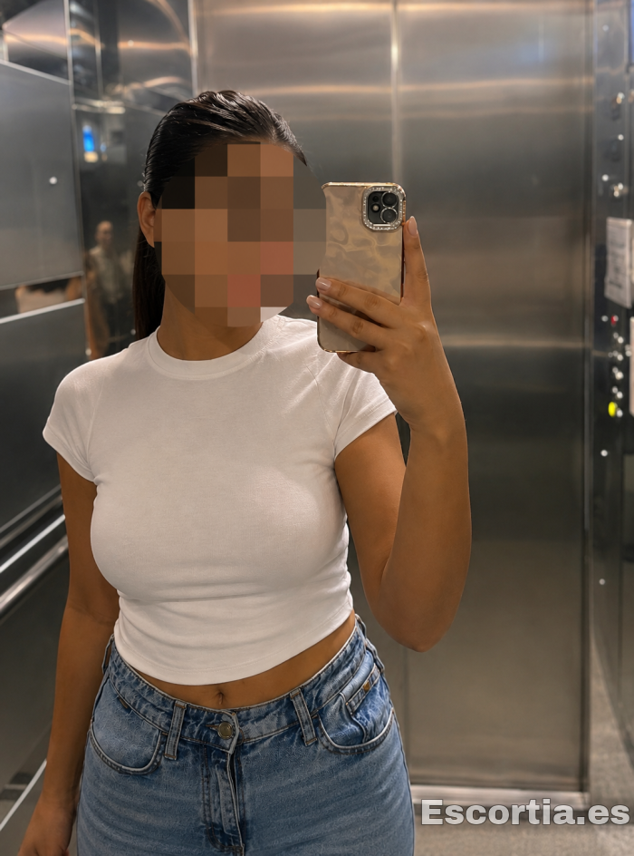 Gabriela escort Madrid
