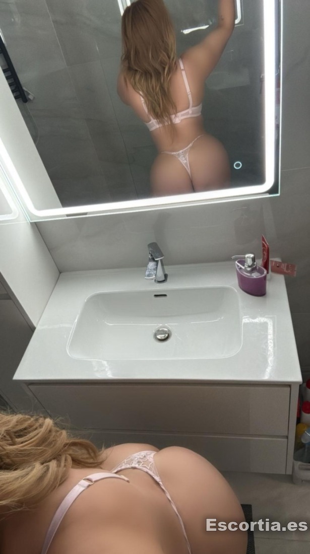 Puta venezolana 25 photo 7