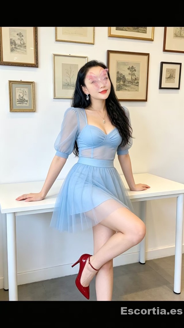 Señorita china 28 escort Barcelona