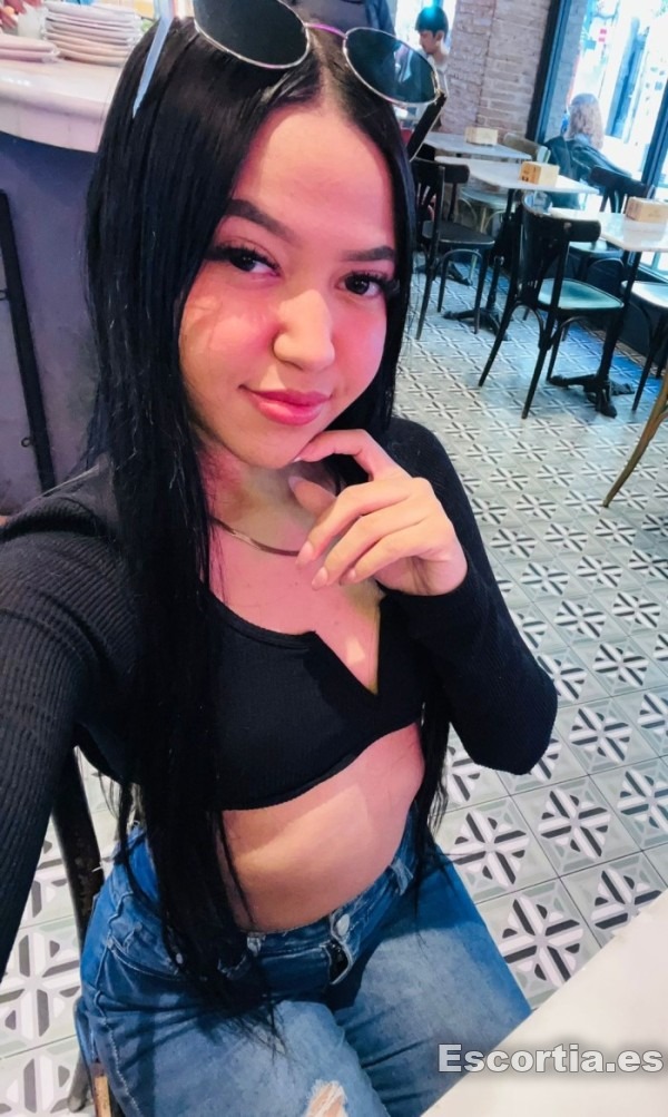 Puta venezolana 19 photo 8