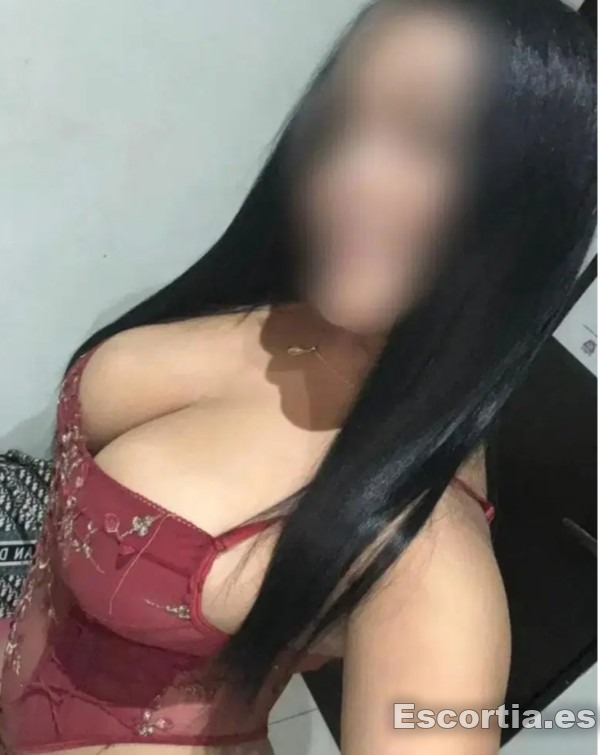 Escort venezolana 32 photo 2