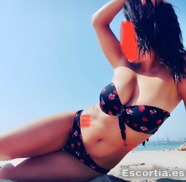 Paula escort Valencia