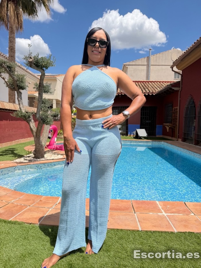 Escort venezolana 23 photo 2