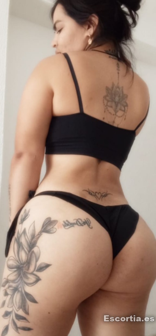 Cami photo 5