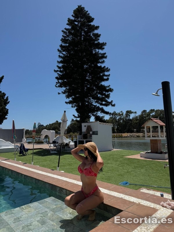 Brithanny photo 4