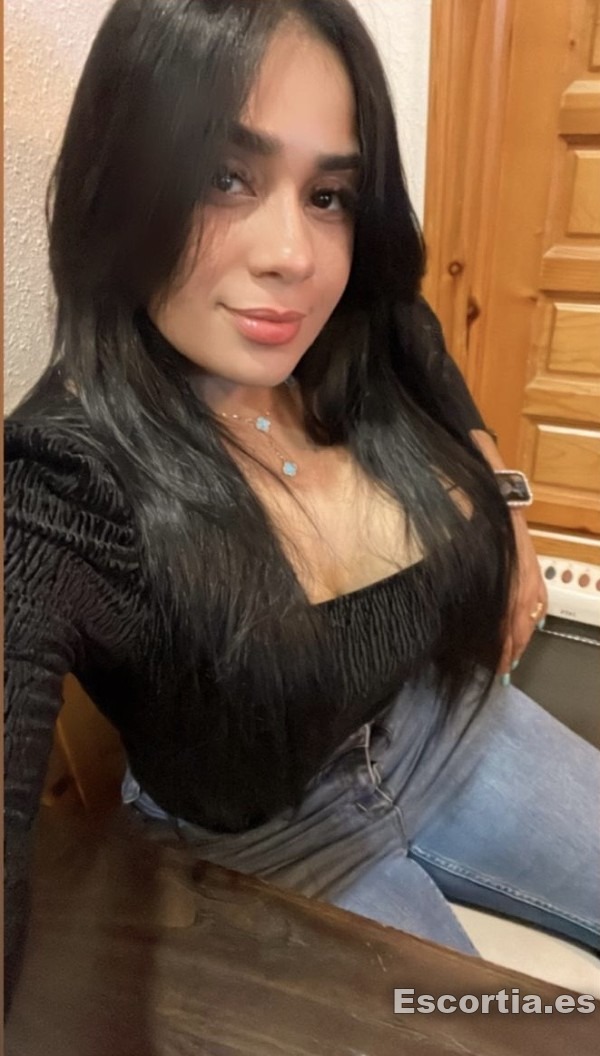 Camilasoy escort Sevilla
