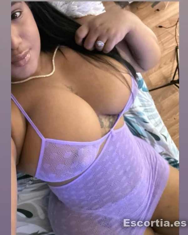 Escort latina 22 photo 5